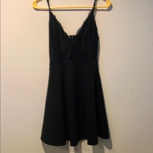 Windsor Black Mini Dress Size (Med)